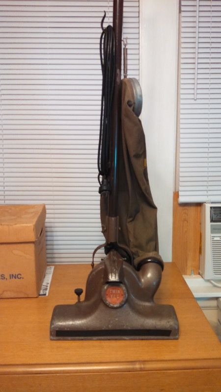 Twin Vac Vintage Vacuum 1946