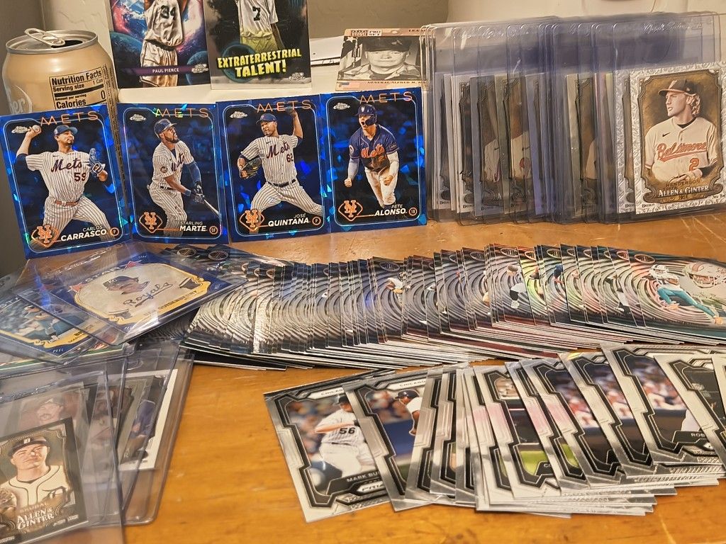 Panini & Topps Baseball Cards 