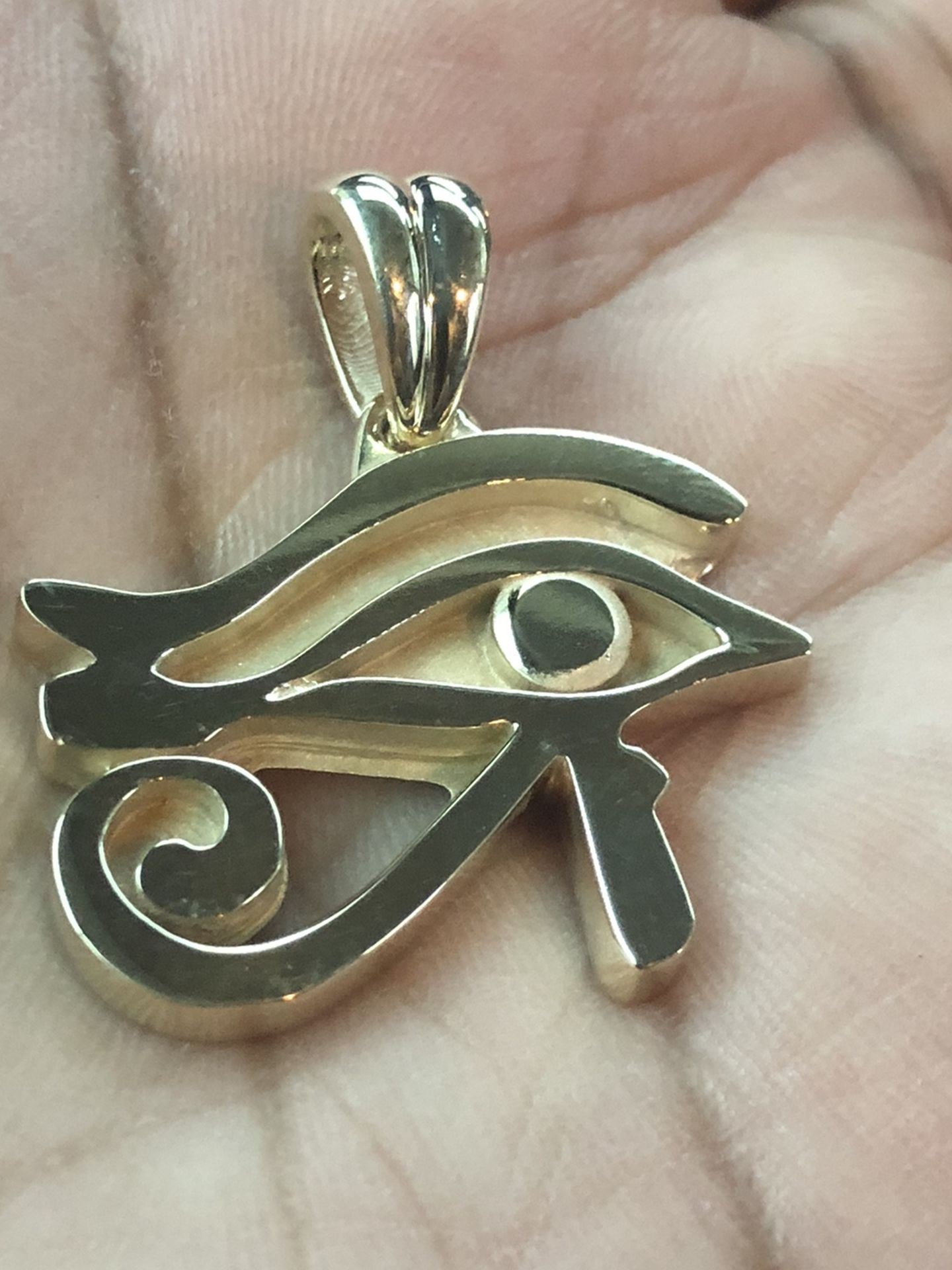 14k Yellow Gold Eye Of Horus Pendant
