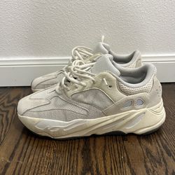 Adidas Yeezy Boost 700 V1 Kanye West YZY Men’s Analogue White/Beige Tennis Shoes