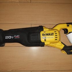 NEW!!  DEWALT 20V MAX Lithium Ion Cordless Brushless Reciprocating Saw with FLEXVOLT ADVANTAGE (Tool Only)