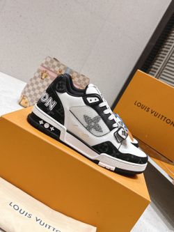 LV Men’s Sneaker With Box 2026 New