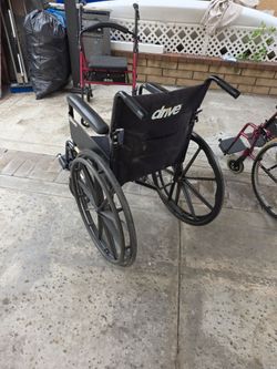 Drive wheel chair with foot rests