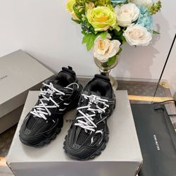 Balenciaga Track 3.0 Black Shoes New 