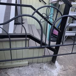 Black Metal Bed Frame 