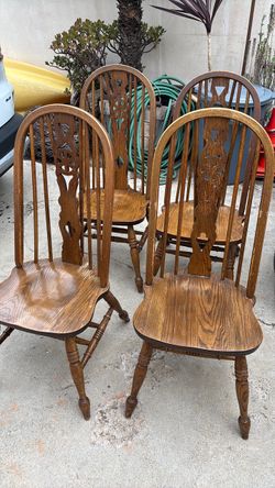 4 Kitchen chairs