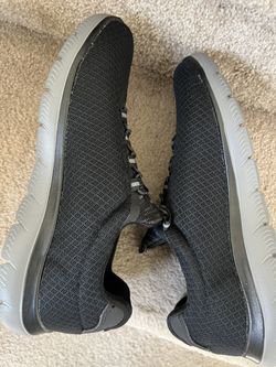 Men’s Shoes Size 8