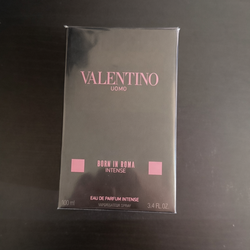 Valentino Born in Roma Intense Eau de Parfum Intense Spray 3.4 fl oz