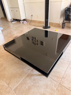 Tofteryd coffee table