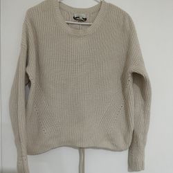 Lucky Brand Sweatshirt !