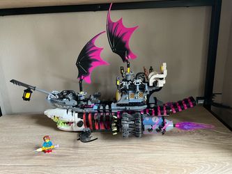 LEGO DREAMZzz Nightmare Shark Ship