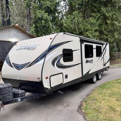2017 Keystone Bullet Travel Trailer 