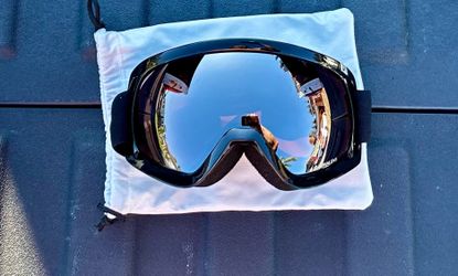 Snowboard, Helmet & Goggles