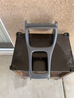 Honda Civic 99-00 sedan center frame console