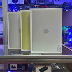 13”MacBook Neo 512SSD