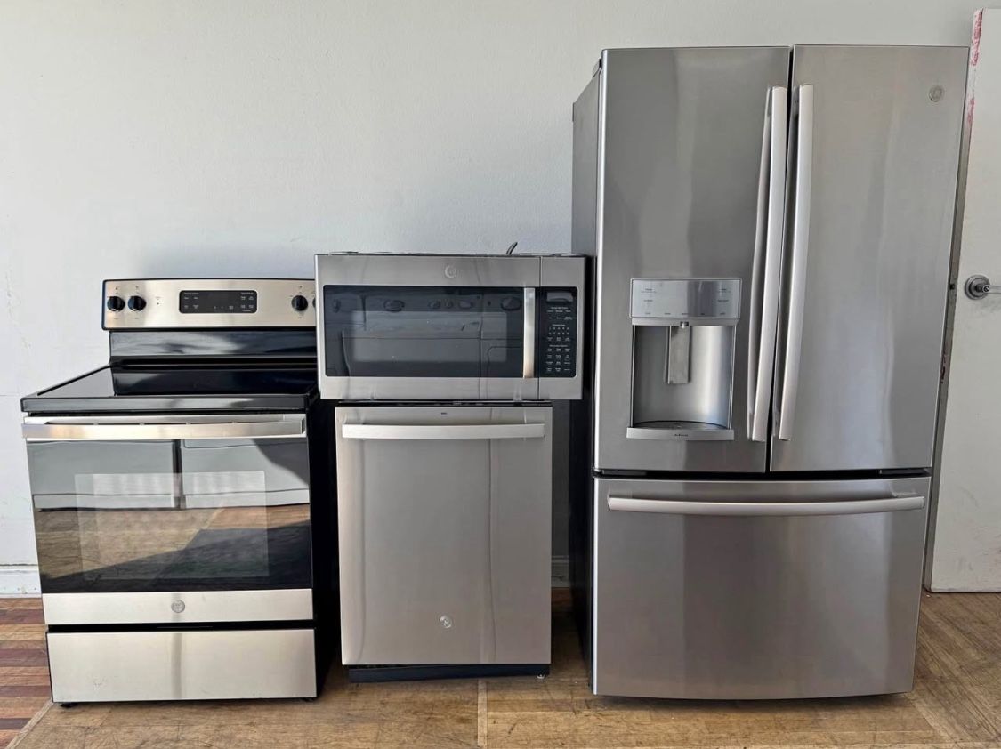 Stainless steel kitchen appliances