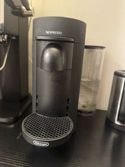 Delonghi Nespresso Verturo Machine PLUS Pods
