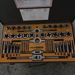 TAP AND DIE SETS 