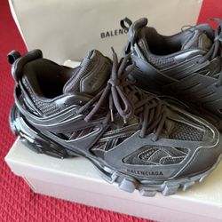 Balenciaga Runners