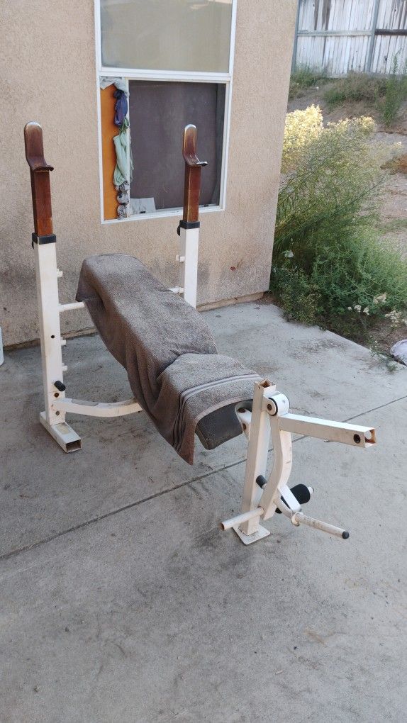 Iron Grip Bench