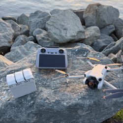 DJI MINI 4 PRO FLY MORE COMBO W ND FILTERS