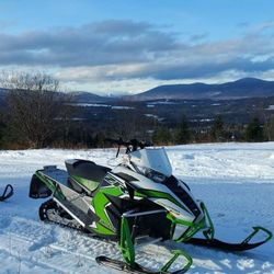 2016 Arctic Cat ZR 9000 sno pro