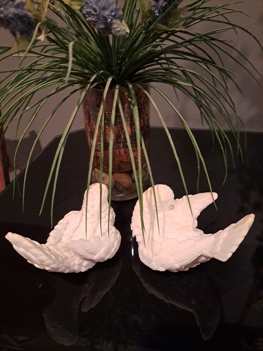 Pair Signed Love Dove Sclptor A.Santini