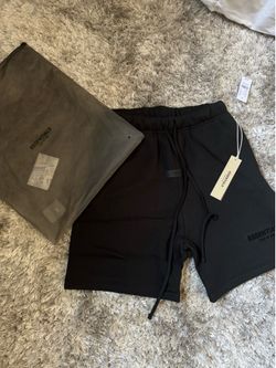 essential shorts