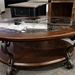 Brand New Ashley Nestor Coctail Table 20”x48”x33”