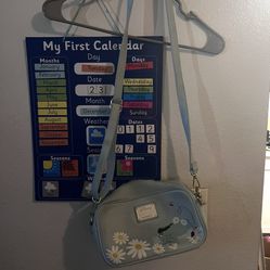 Loungefly Winnie the Pooh Daisy Friends Crossbody 