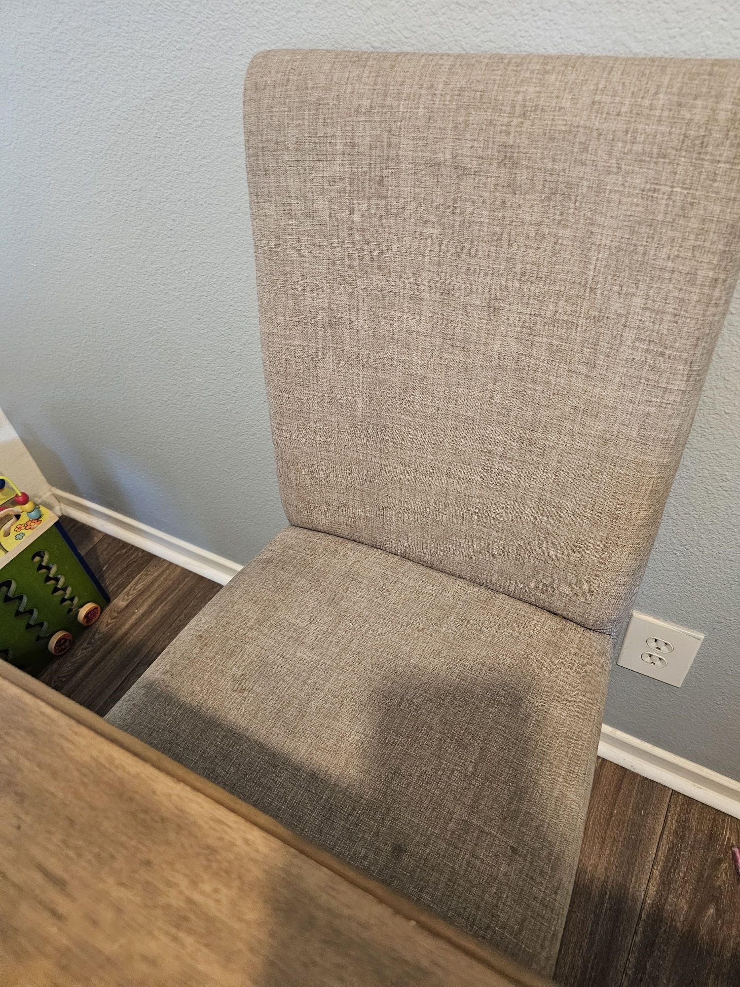 Dining Room Table 