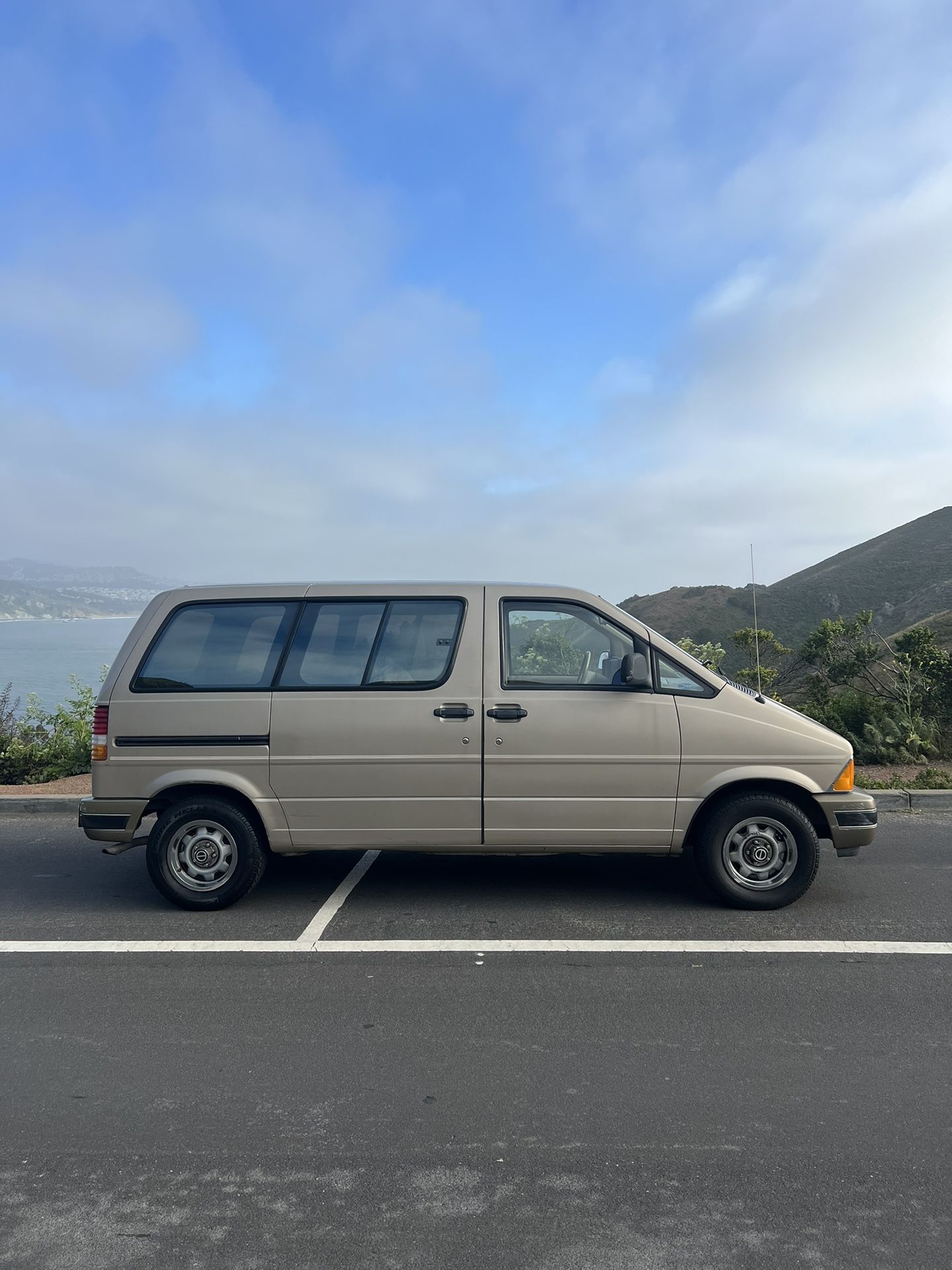 1991 Ford Aerostar