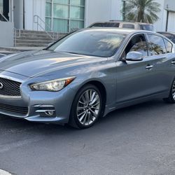 2015 Infiniti Q50 