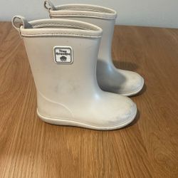 Toddler Rain boots Size 8