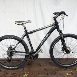 Trek 3700 