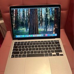 MacBook Air M1 2020 - Price Negotiable 