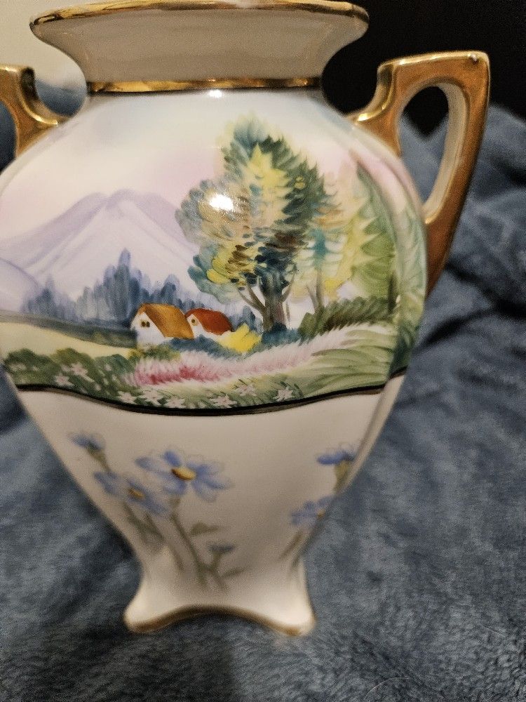 Original Hand Painted Nippon vase