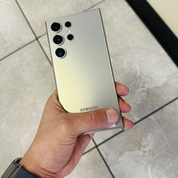 Samsung Galaxy S24 Ultra Unlocked 512GB