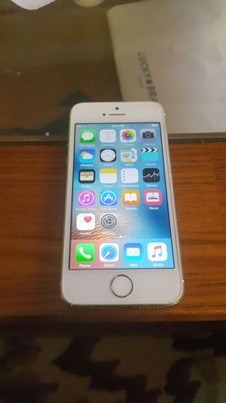 Sprint or Boost Apple iPhone 5S 16GB Great Condition