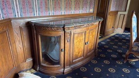 Dinning cabinet