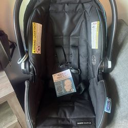 Graco Car Seat & Base