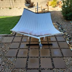 Double Hammock With Stand 