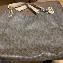 MK Purse