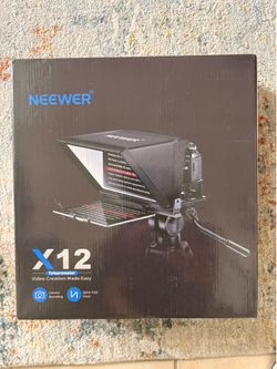 Neewer X12 Teleprompter