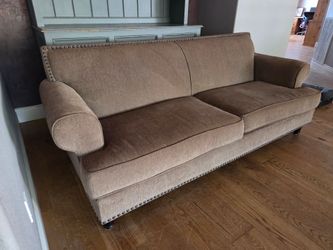 Couch, Color brown $125