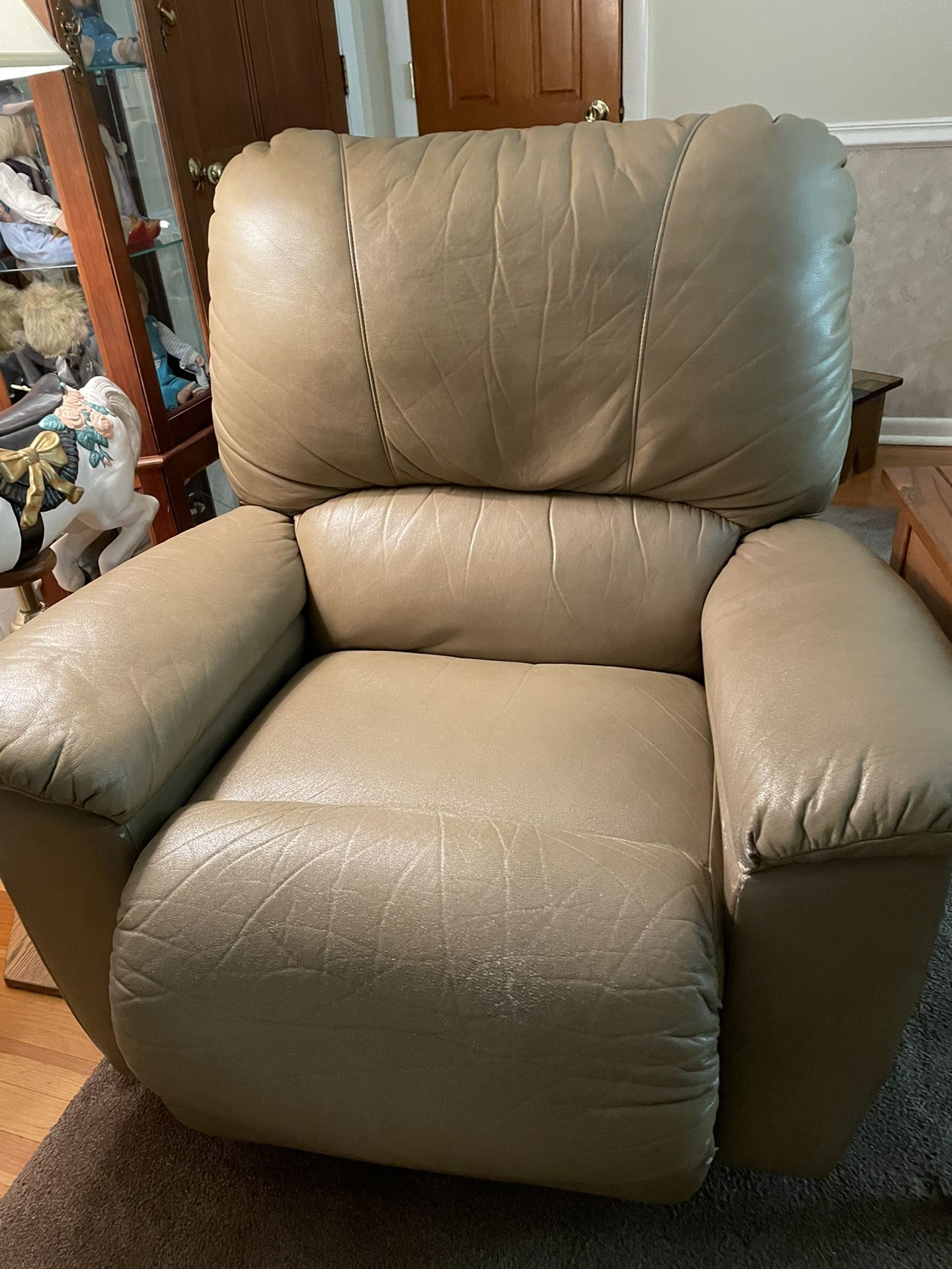 Lazy boy recliner And rocker