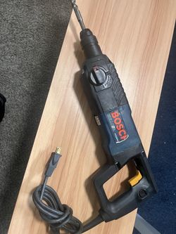 Bosch Bulldog impact hammer drill