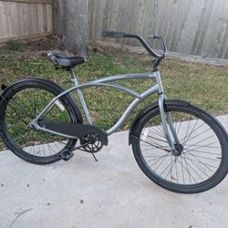 Huffy Cranbrook - 26" Comfort Cruiser bike