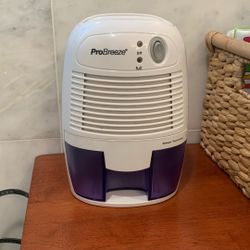 Pro Breeze Dehumidifier 