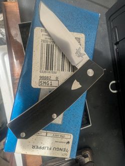 Benchmade tengu flipper